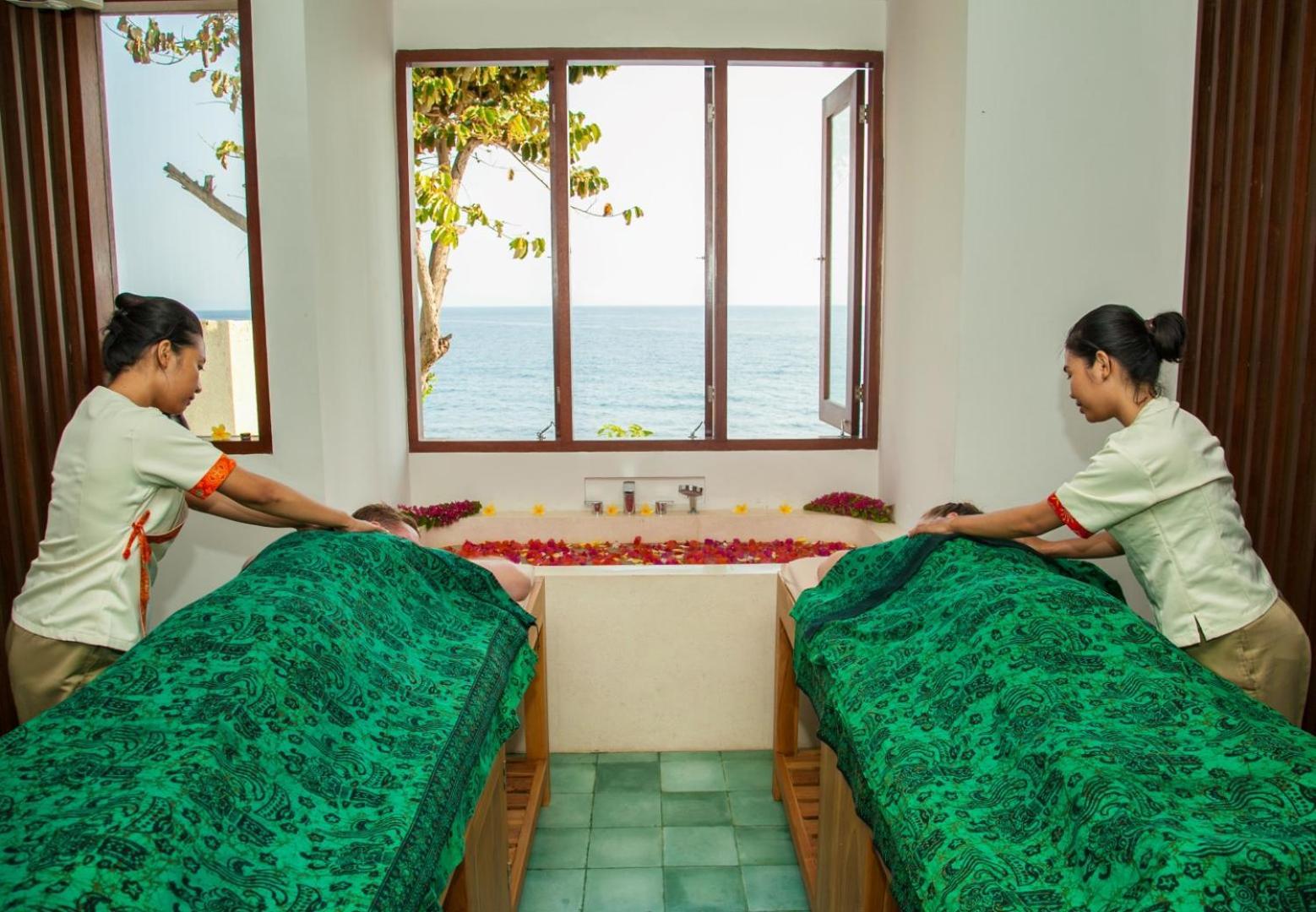 Rajavilla Lombok Resort - Seaside Serenity Сенггігі Екстер'єр фото